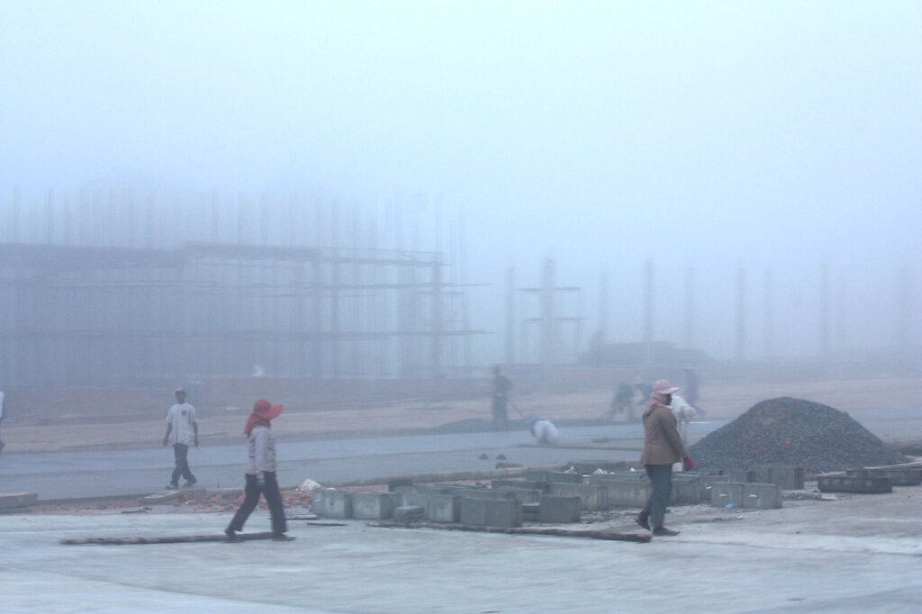 Cambodia-bulding-site.jpg